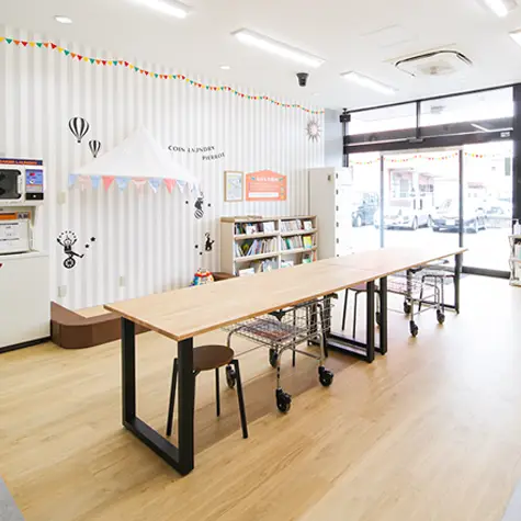 明るく親しみのある空間